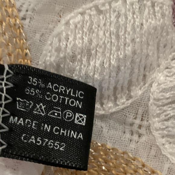 White Linen Coverup shirt/wrap - Picture 6 of 6